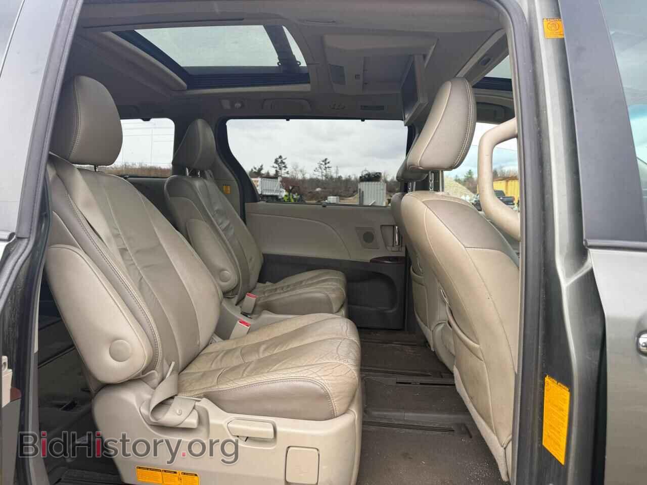 2011 TOYOTA All Models - VIN: 5TDDK3DC2BS021675 - Фото 6