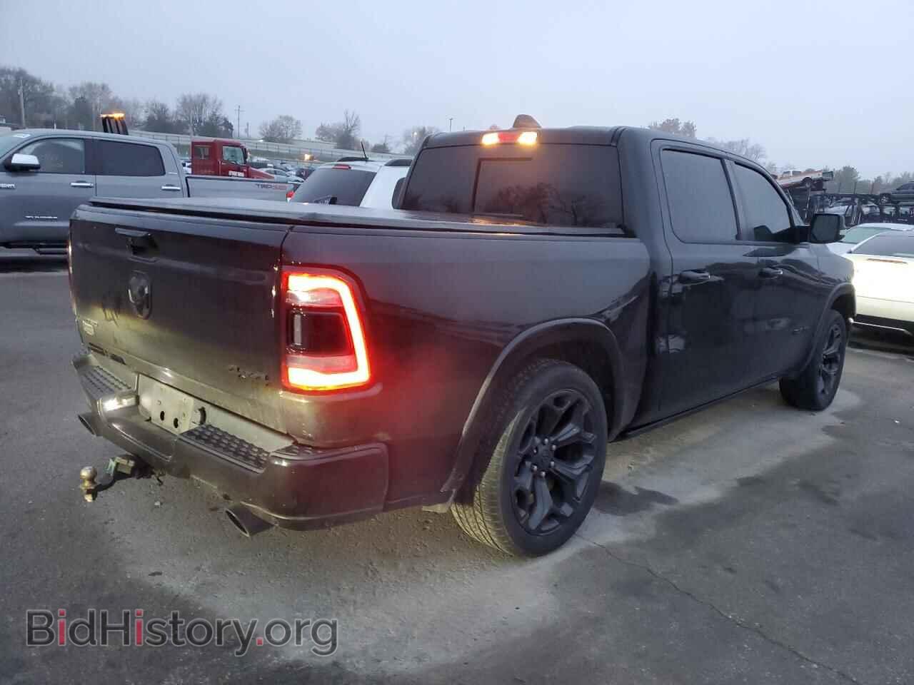 2020 RAM 1500 - VIN: 1C6SRFHM9LN211785 - Фото 3