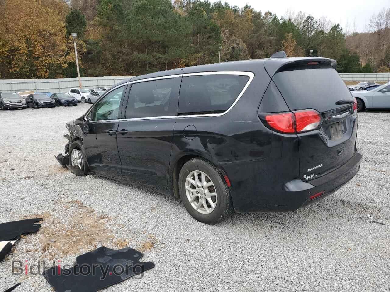 2017 CHRYSLER PACIFICA - VIN: 2C4RC1DG3HR526295 - Photo 2