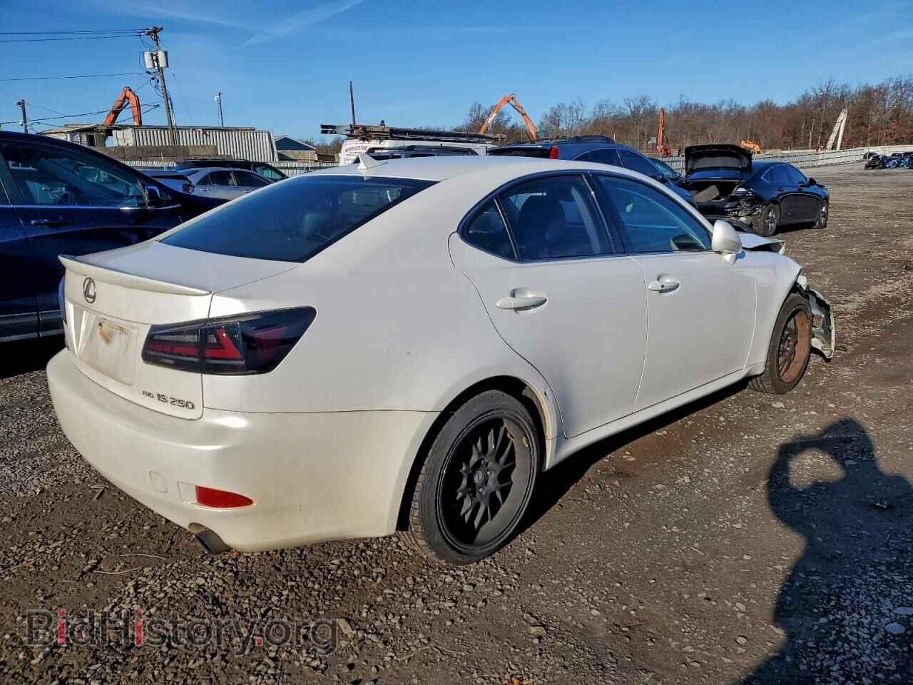 2007 LEXUS IS - VIN: JTHCK262X72016490 - Photo 3