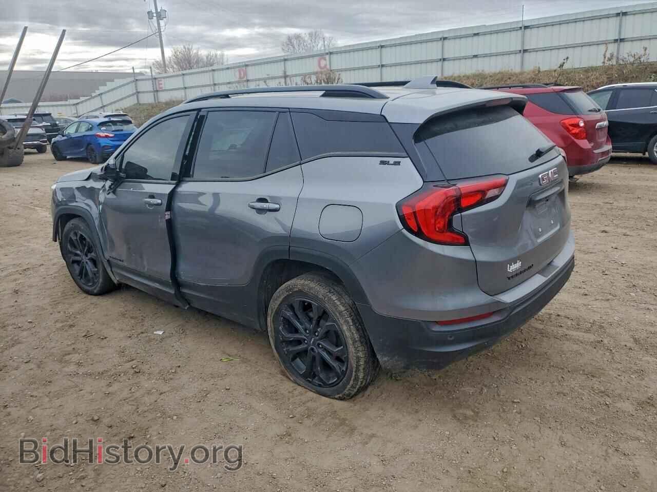 2020 GMC TERRAIN - VIN: 3GKALMEVXLL108466 - Фото 2