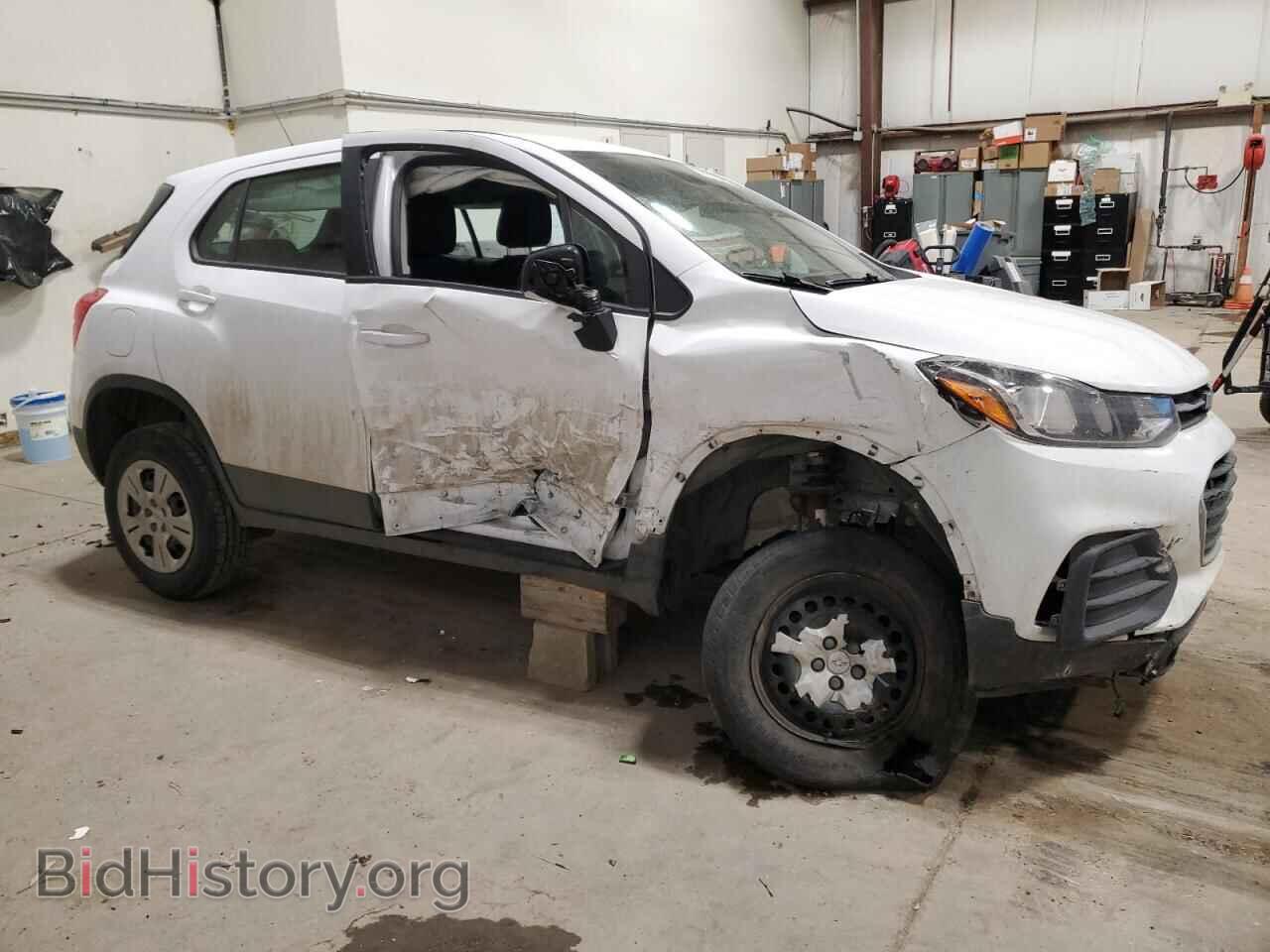 2017 CHEVROLET TRAX - VIN: 3GNCJKSB4HL148856 - Фото 4