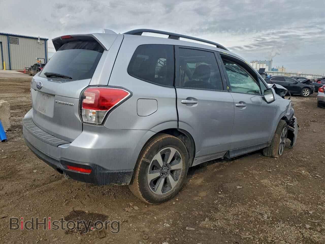 2017 SUBARU FORESTER - VIN: JF2SJAEC6HH444433 - Фото 3
