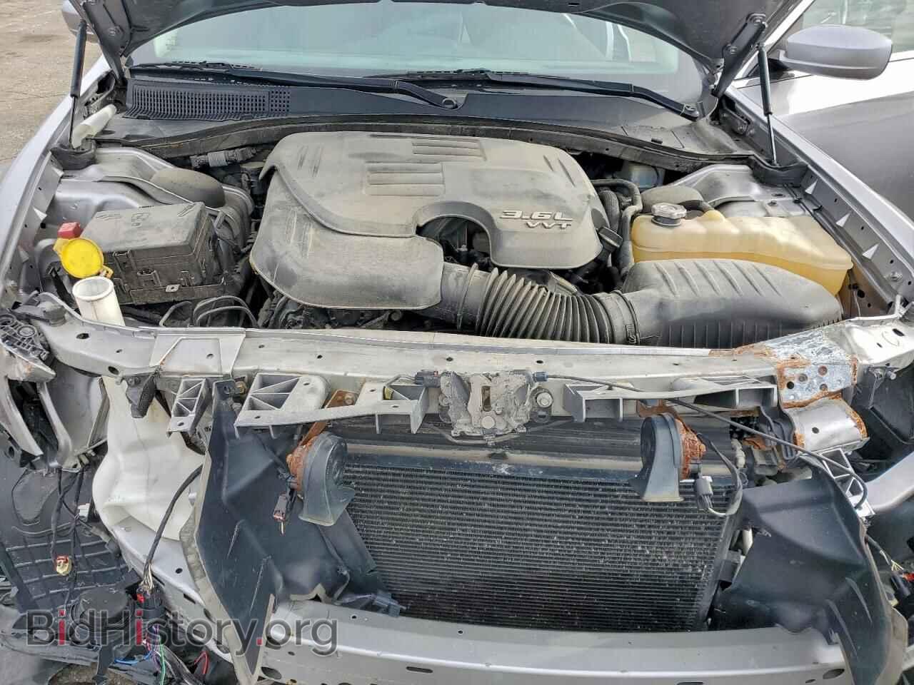 2016 CHRYSLER 300 - VIN: 2C3CCARG1GH344215 - Фото 11