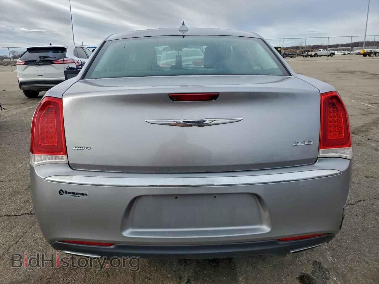 2016 CHRYSLER 300 - VIN: 2C3CCARG1GH344215 - Фото 6