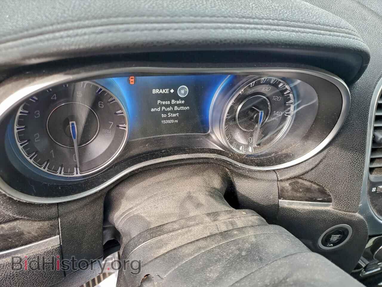 2016 CHRYSLER 300 - VIN: 2C3CCARG1GH344215 - Фото 9