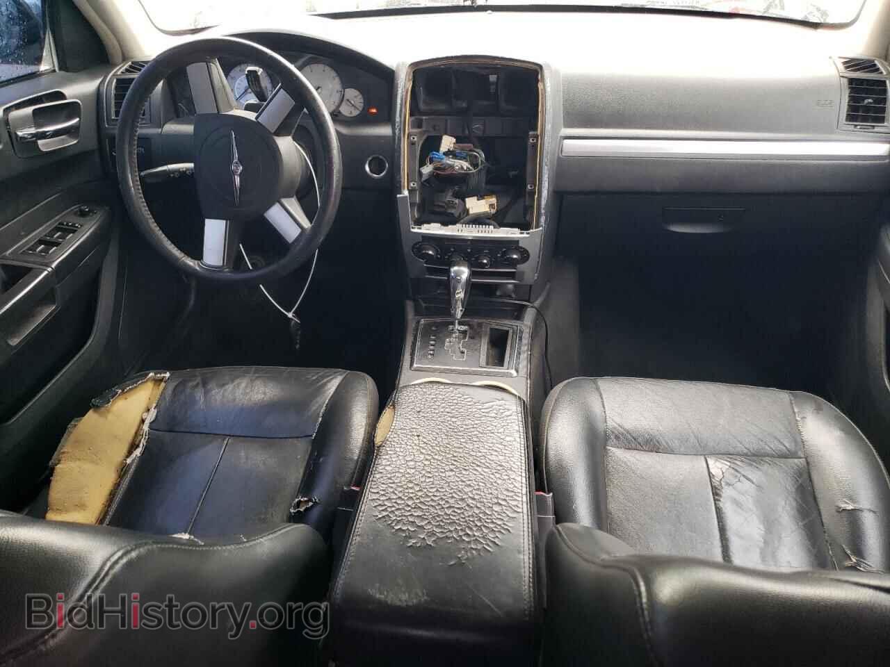 2010 CHRYSLER 300 - VIN: 2C3CA5CV9AH164301 - Фото 8
