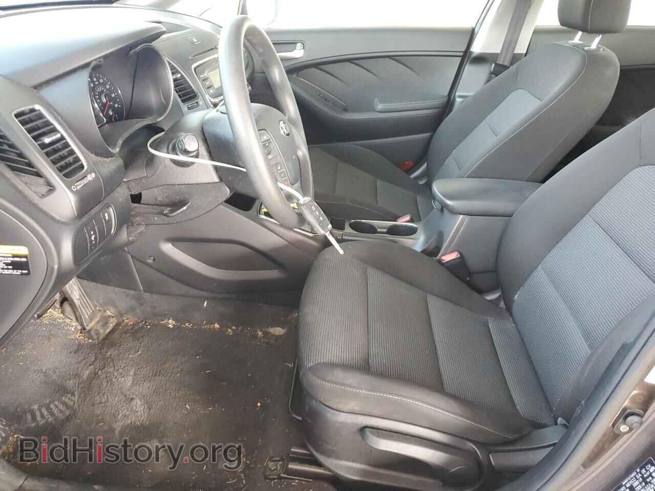 2017 KIA FORTE - VIN: 3KPFK4A77HE060450 - Фото 7