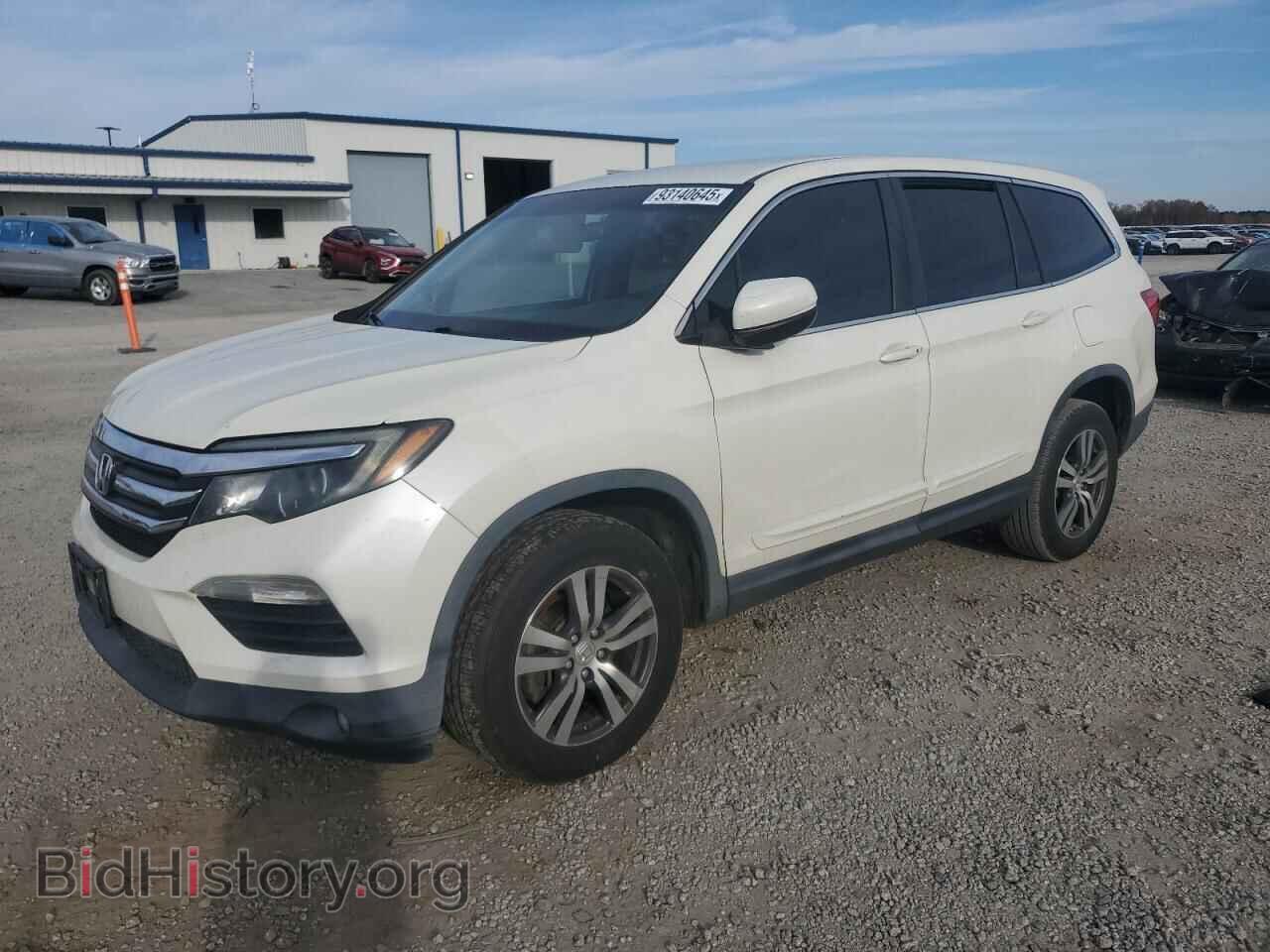 Photo 5FNYF6H38HB017144 - HONDA PILOT 2017