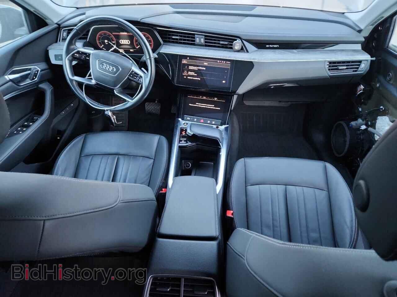 2021 AUDI E-TRON - VIN: WA1AAAGE3MB013466 - Photo 8