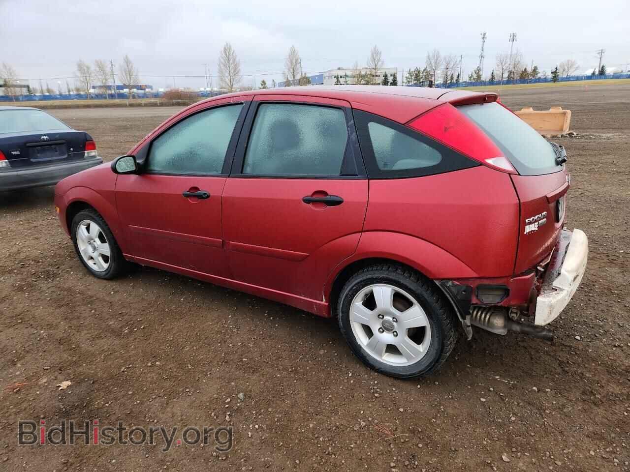2005 FORD FOCUS - VIN: 3FAFP37N75R100151 - Фото 2