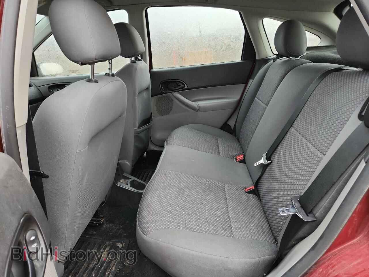 2005 FORD FOCUS - VIN: 3FAFP37N75R100151 - Фото 10