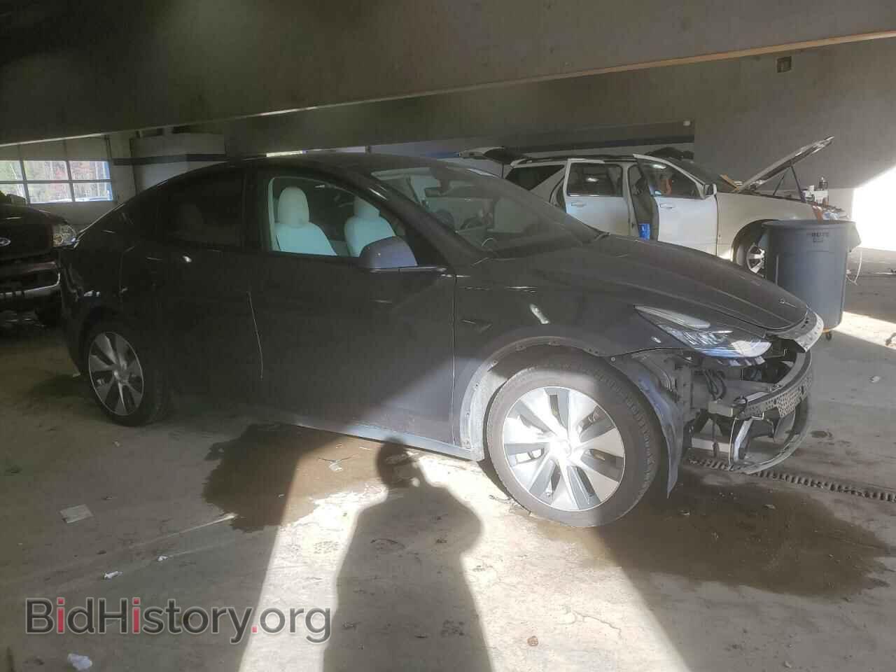 2022 TESLA MODEL Y - VIN: 7SAYGAEE9NF382579 - Фото 4