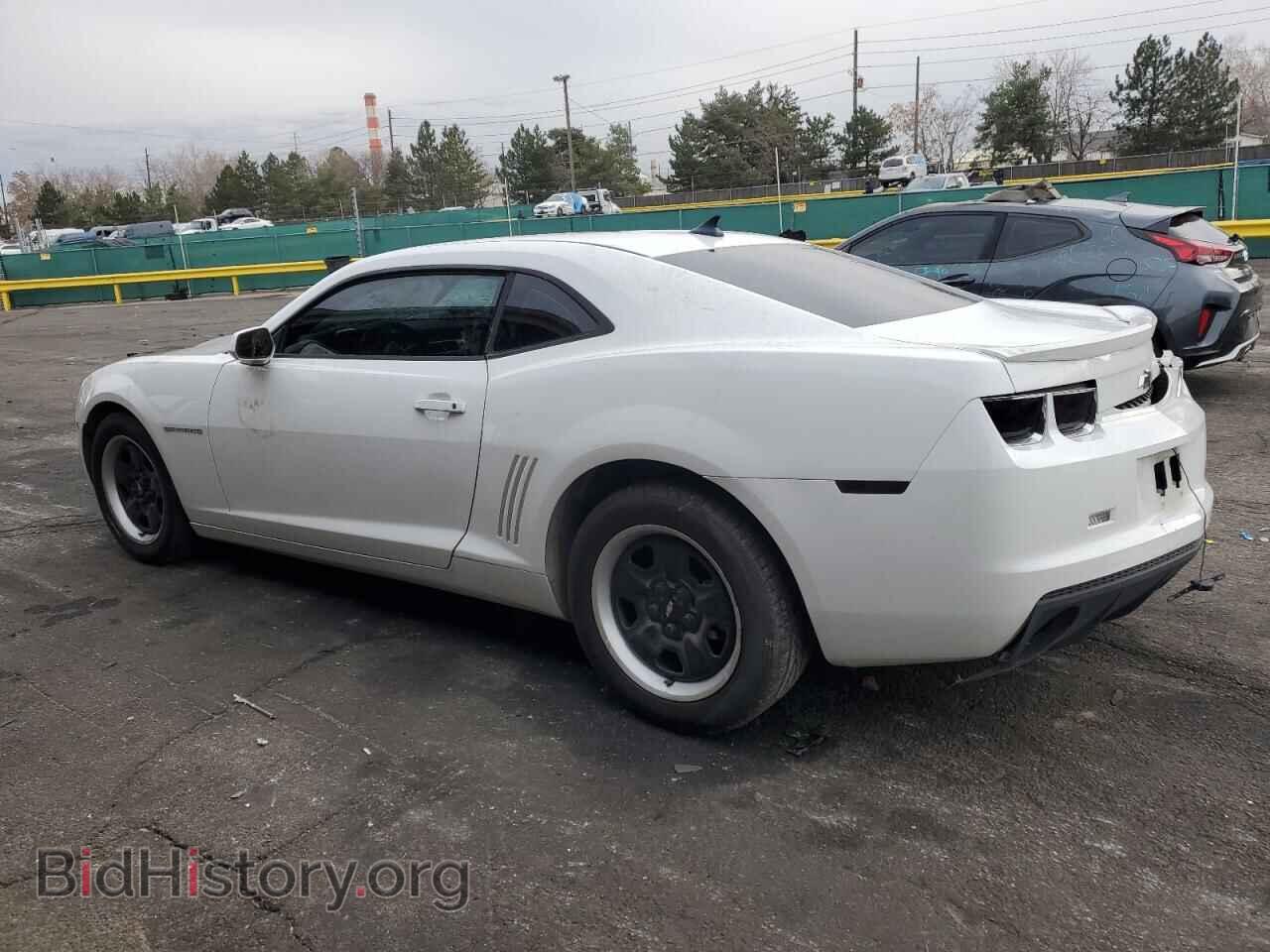 2013 CHEVROLET CAMARO - VIN: 2G1FA1E38D9145176 - Фото 2