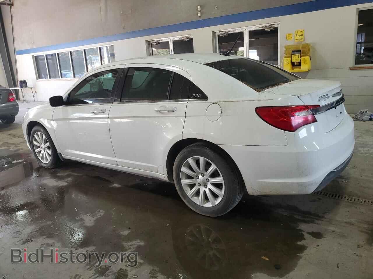 2012 CHRYSLER 200 - VIN: 1C3CCBBG9CN131384 - Фото 2