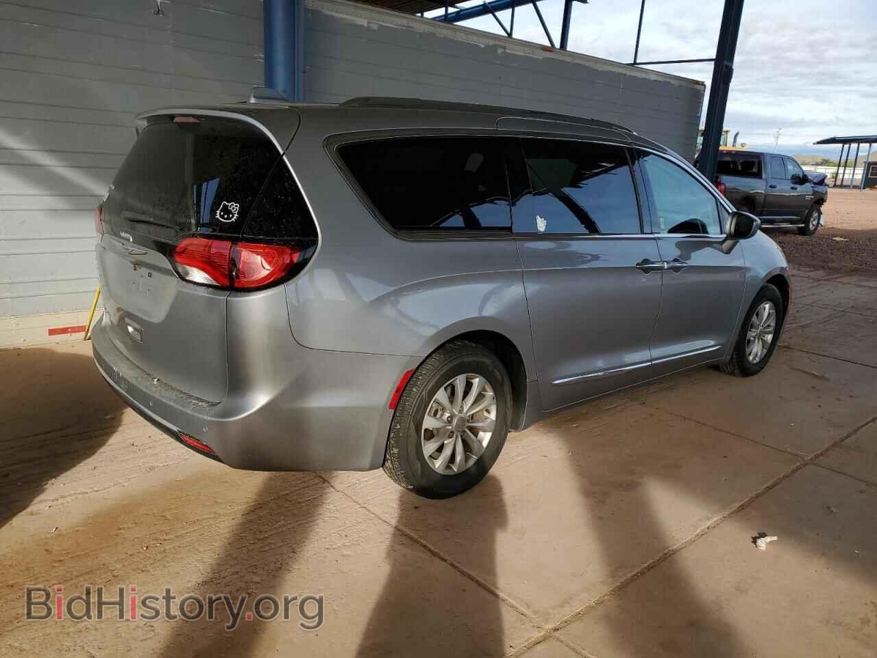 2018 CHRYSLER PACIFICA - VIN: 2C4RC1BG6JR120276 - Фото 3