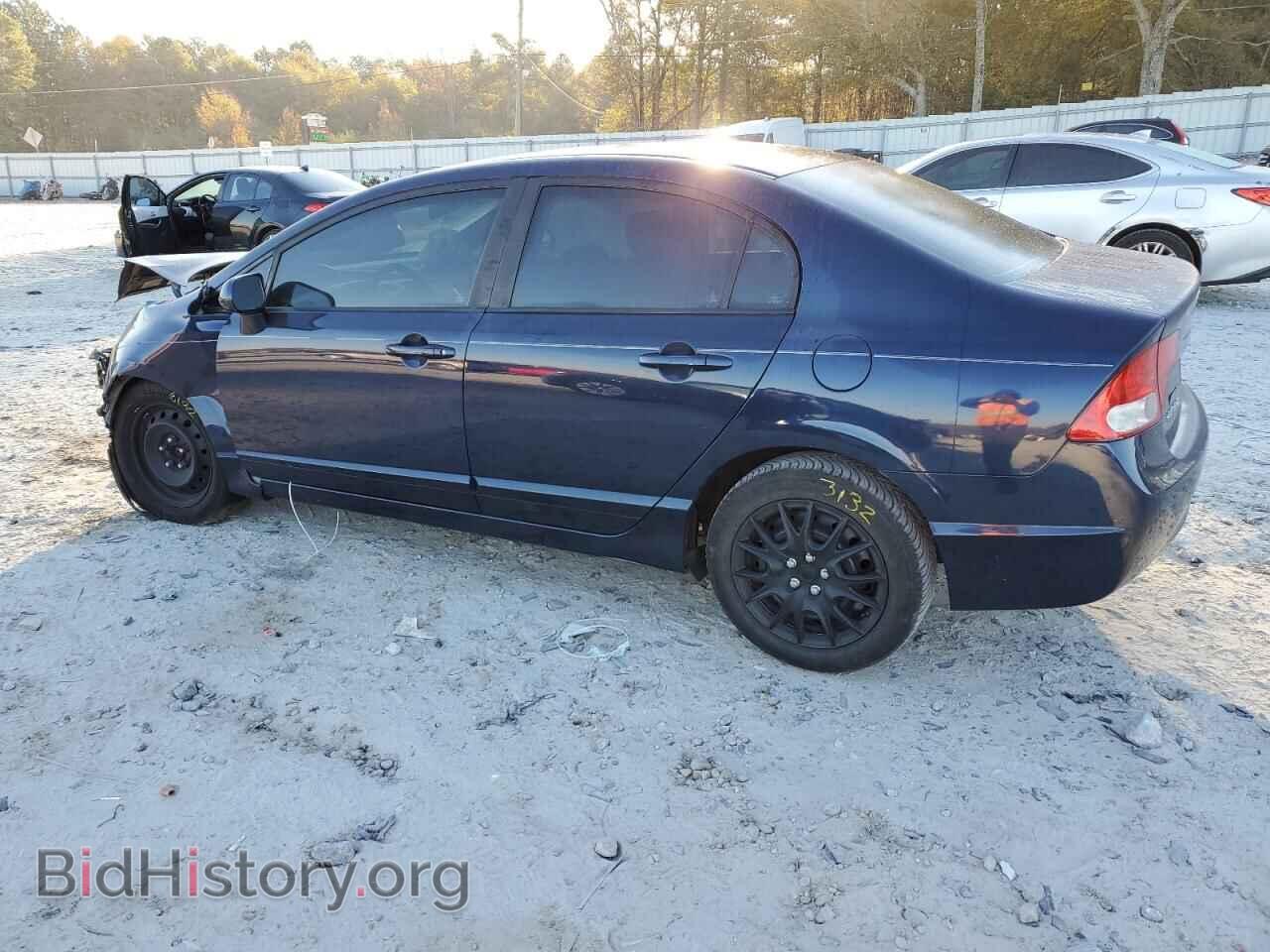 2011 HONDA CIVIC - VIN: 19XFA1F52BE026027 - Фото 2