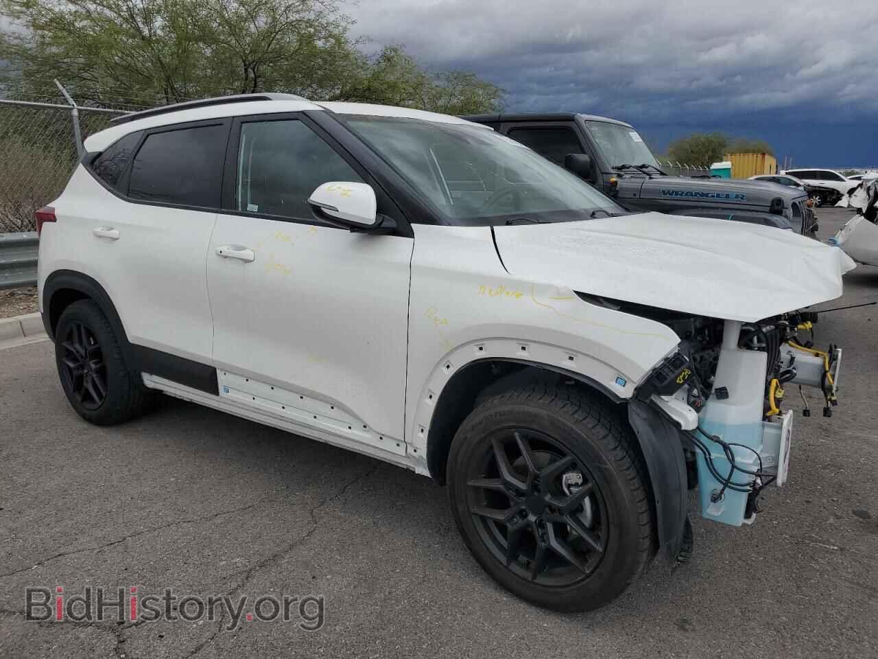 2025 KIA SELTOS - VIN: KNDEU2AA2S7816361 - Фото 4