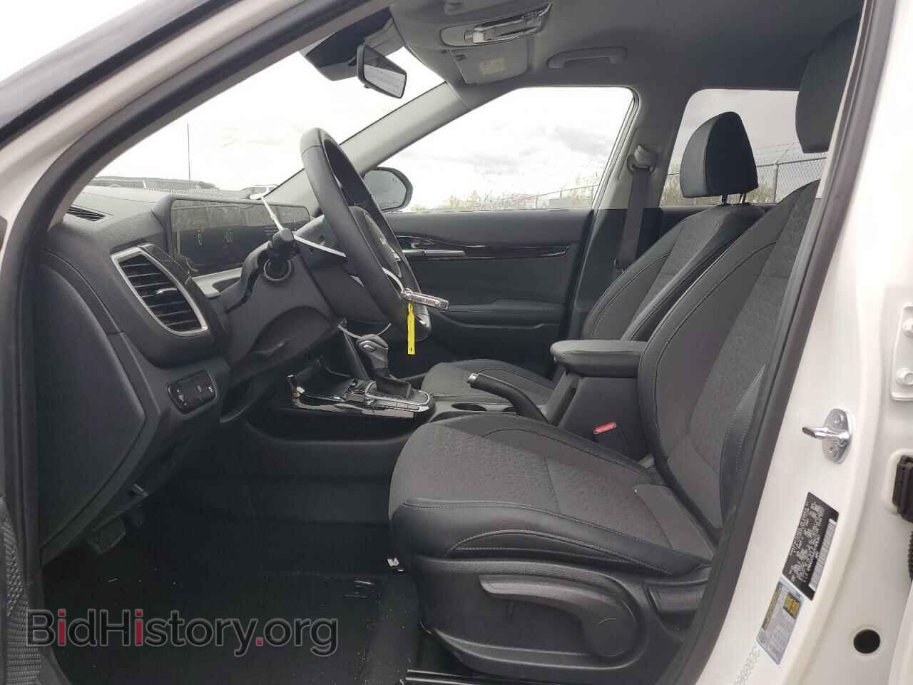 2025 KIA SELTOS - VIN: KNDEU2AA2S7816361 - Фото 7