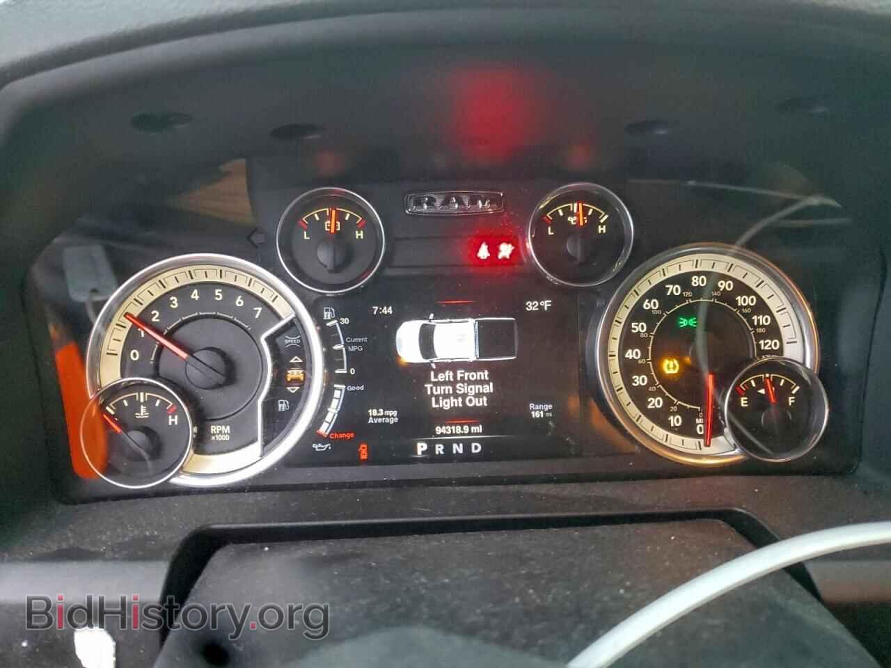 2016 RAM 1500 - VIN: 1C6RR7LG7GS297207 - Фото 9