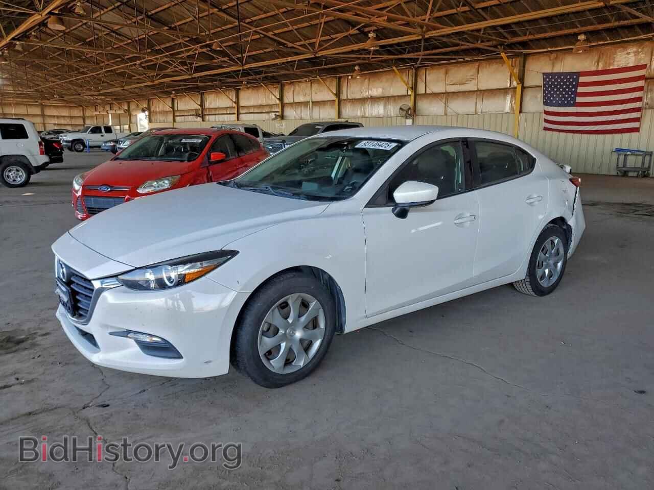 Photo 3MZBN1U76JM244044 - MAZDA 3 2018