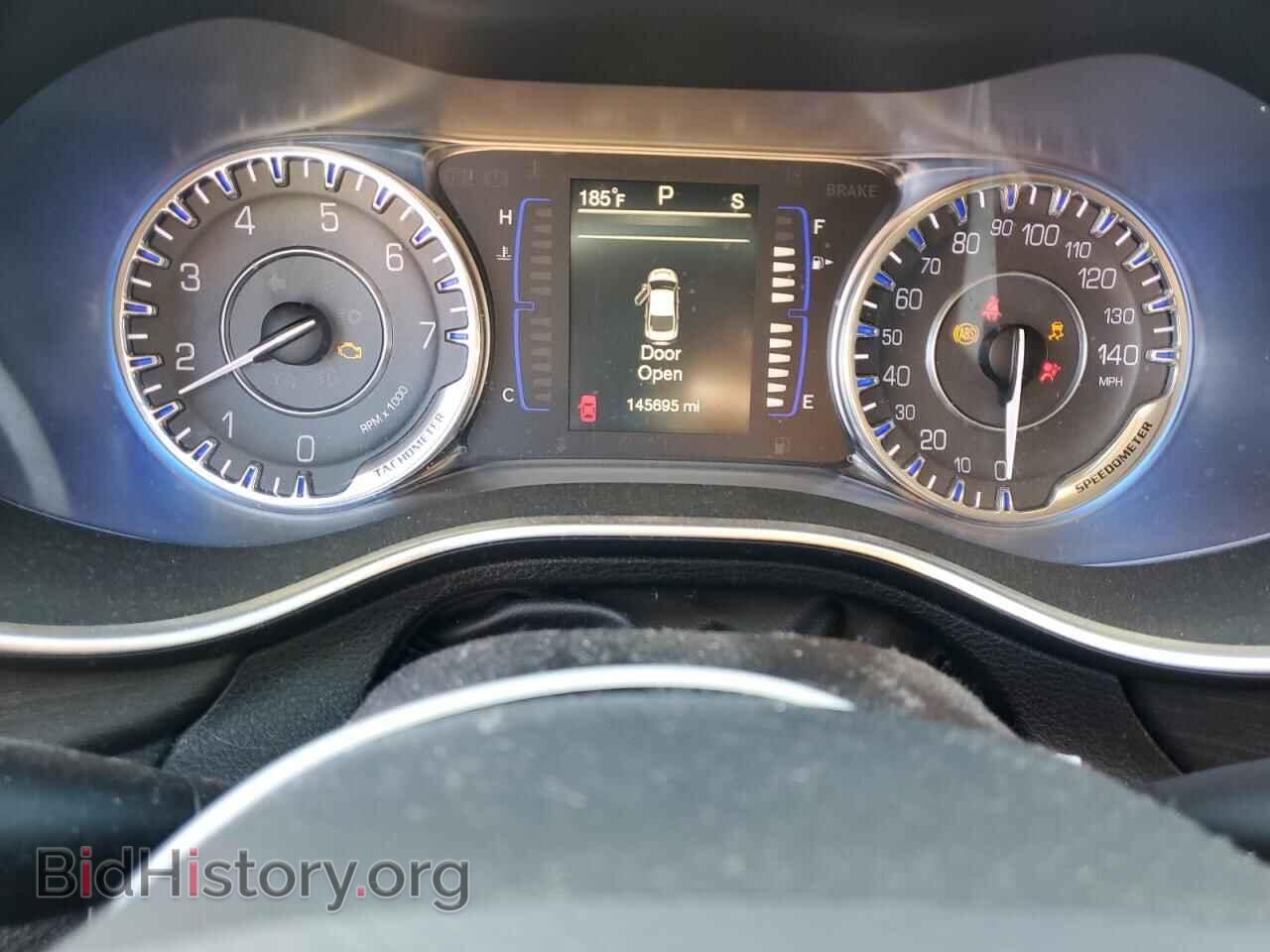 2016 CHRYSLER 200 - VIN: 1C3CCCFB7GN186684 - Фото 9
