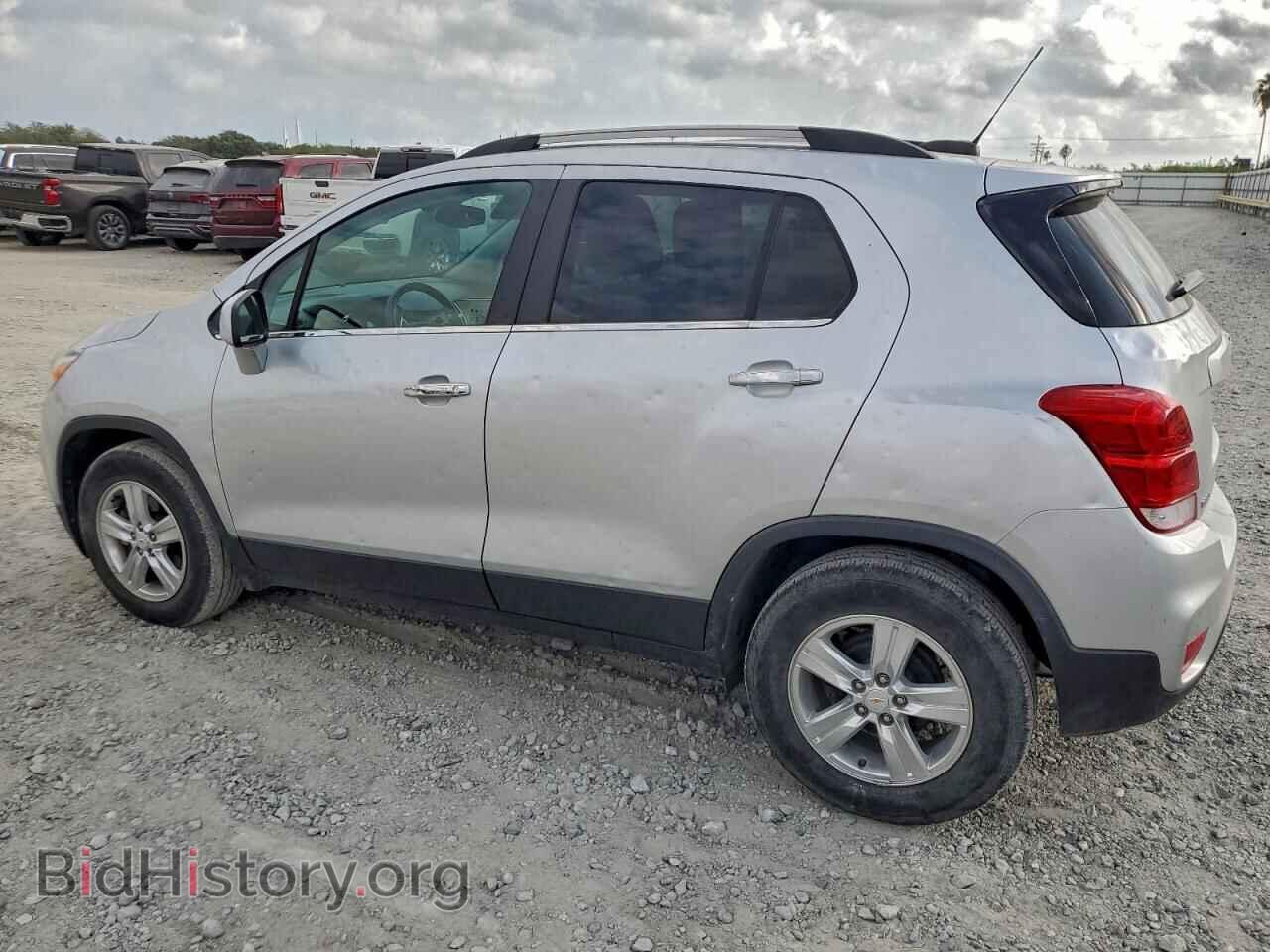 2019 CHEVROLET TRAX - VIN: KL7CJLSB3KB819051 - Фото 2