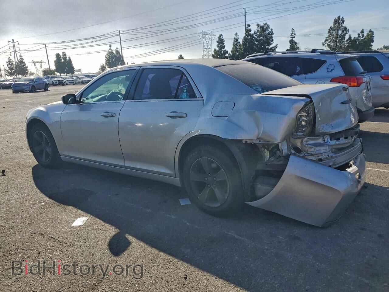 2012 CHRYSLER 300 - VIN: 2C3CCAAG7CH117147 - Фото 2