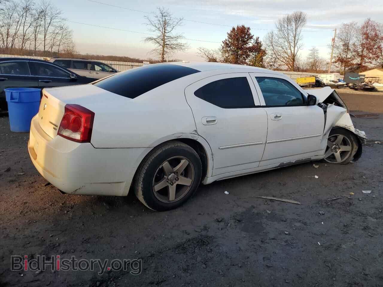 2010 DODGE CHARGER - VIN: 2B3CA3CV9AH224854 - Фото 3