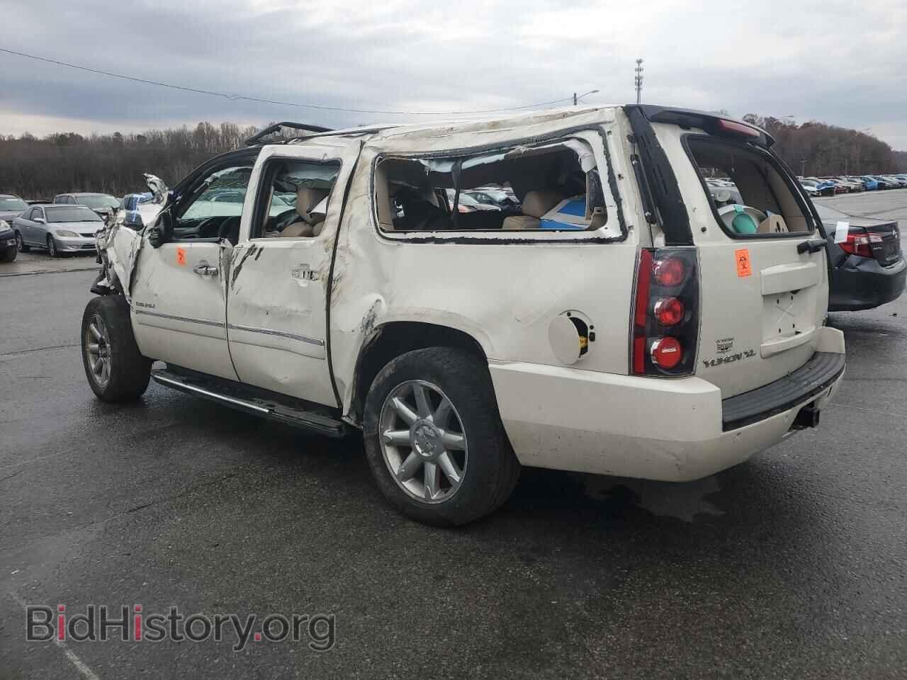 2013 GMC YUKON - VIN: 1GKS2MEFXDR320066 - Фото 2
