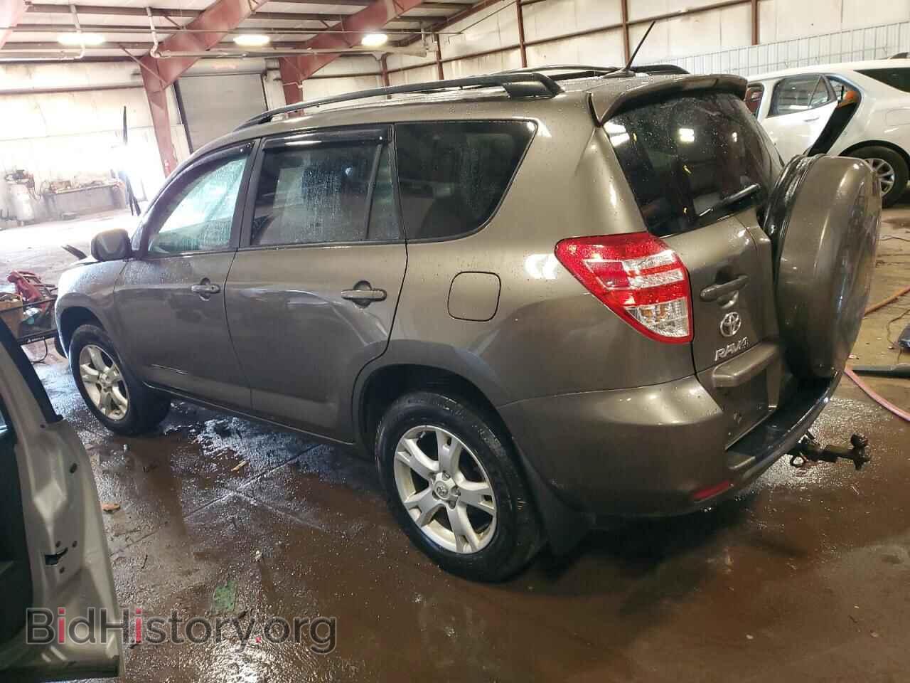 2011 TOYOTA RAV4 - VIN: 2T3BF4DV1BW160696 - Фото 2