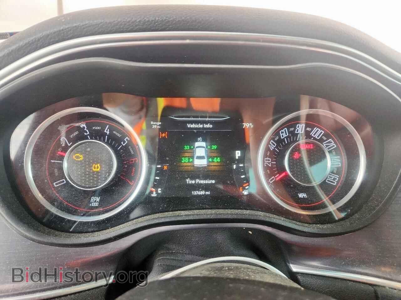 2015 DODGE CHALLENGER - VIN: 2C3CDZAT4FH822002 - Фото 9