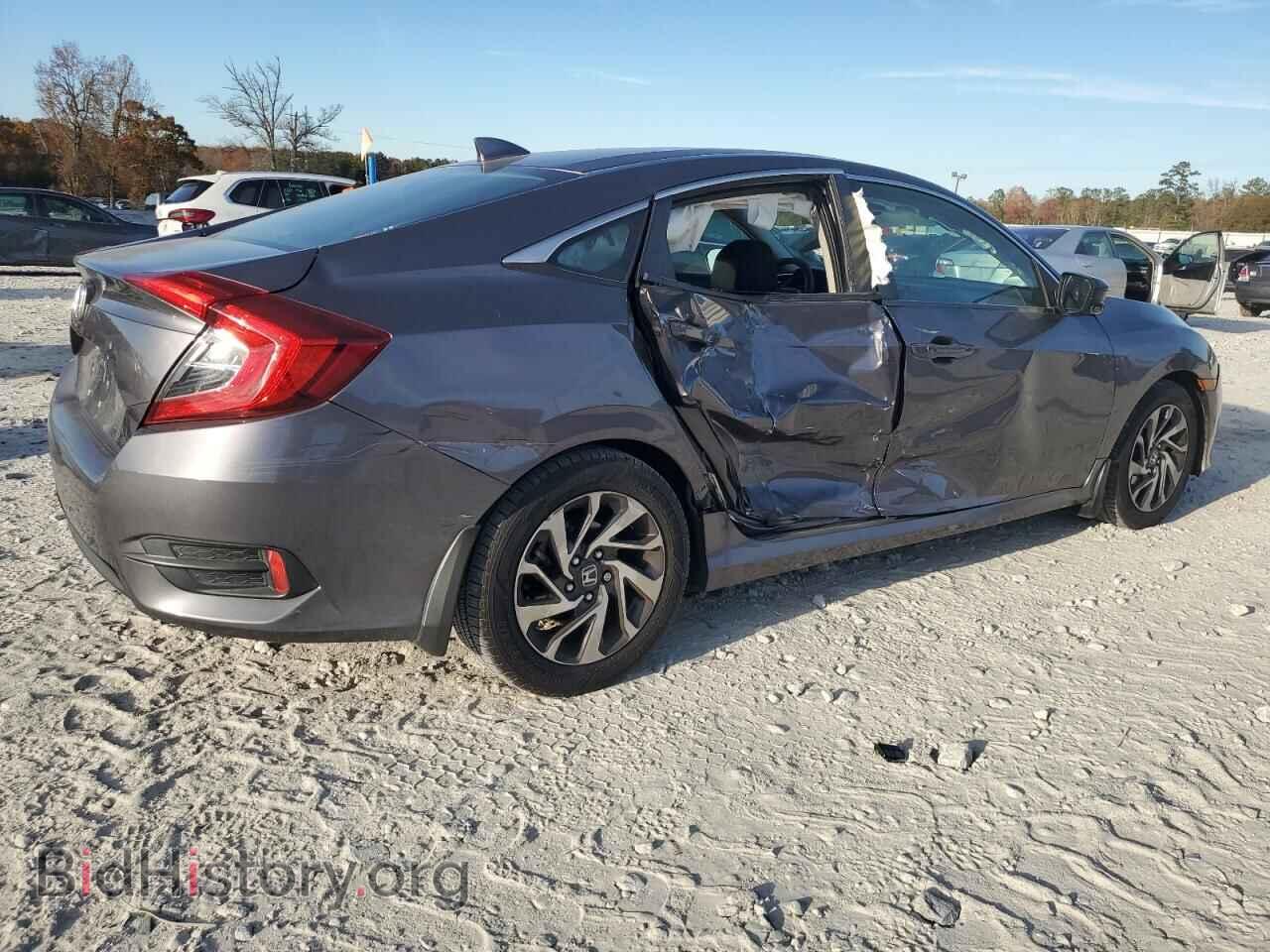 2017 HONDA CIVIC - VIN: 19XFC2F78HE015303 - Фото 3