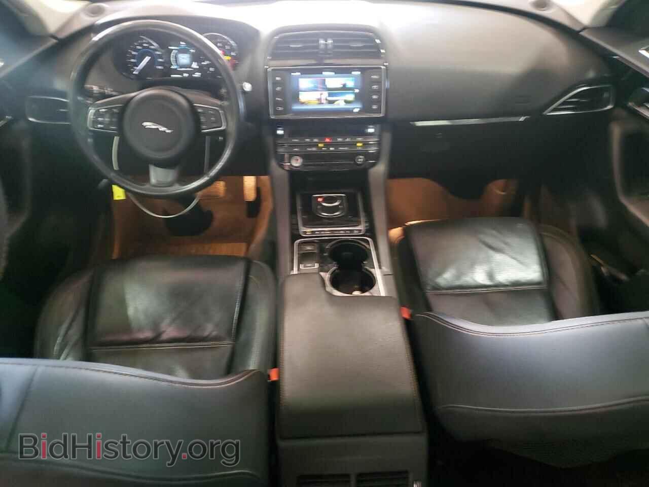 2017 JAGUAR F-PACE - VIN: SADCK2BV2HA889194 - Фото 8