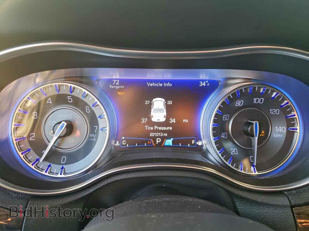 2016 CHRYSLER 300 - VIN: 2C3CCAEG5GH147750 - Фото 9