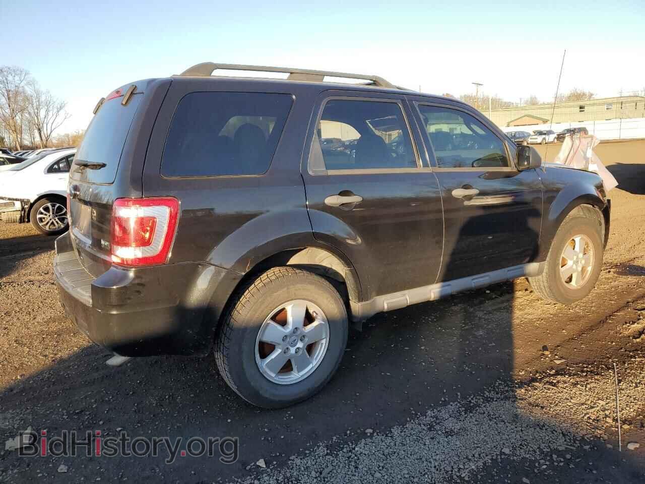 2011 FORD ESCAPE - VIN: 1FMCU9DG4BKC58439 - Фото 3