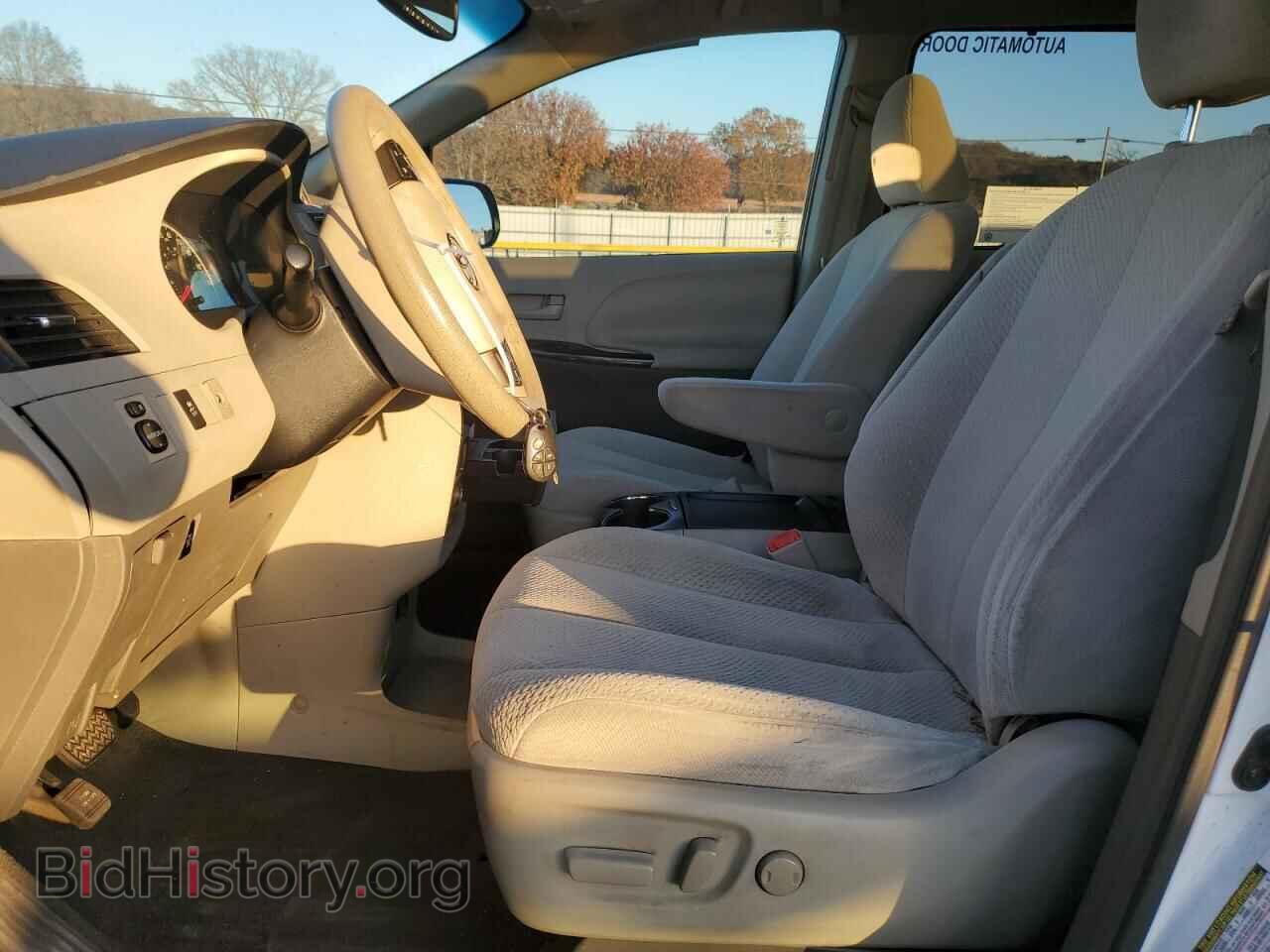2011 TOYOTA All Models - VIN: 5TDKK3DC2BS047720 - Фото 7