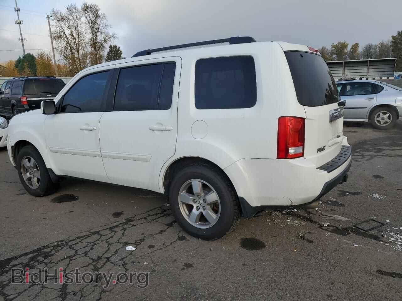 2011 HONDA PILOT - VIN: 5FNYF4H5XBB044391 - Фото 2