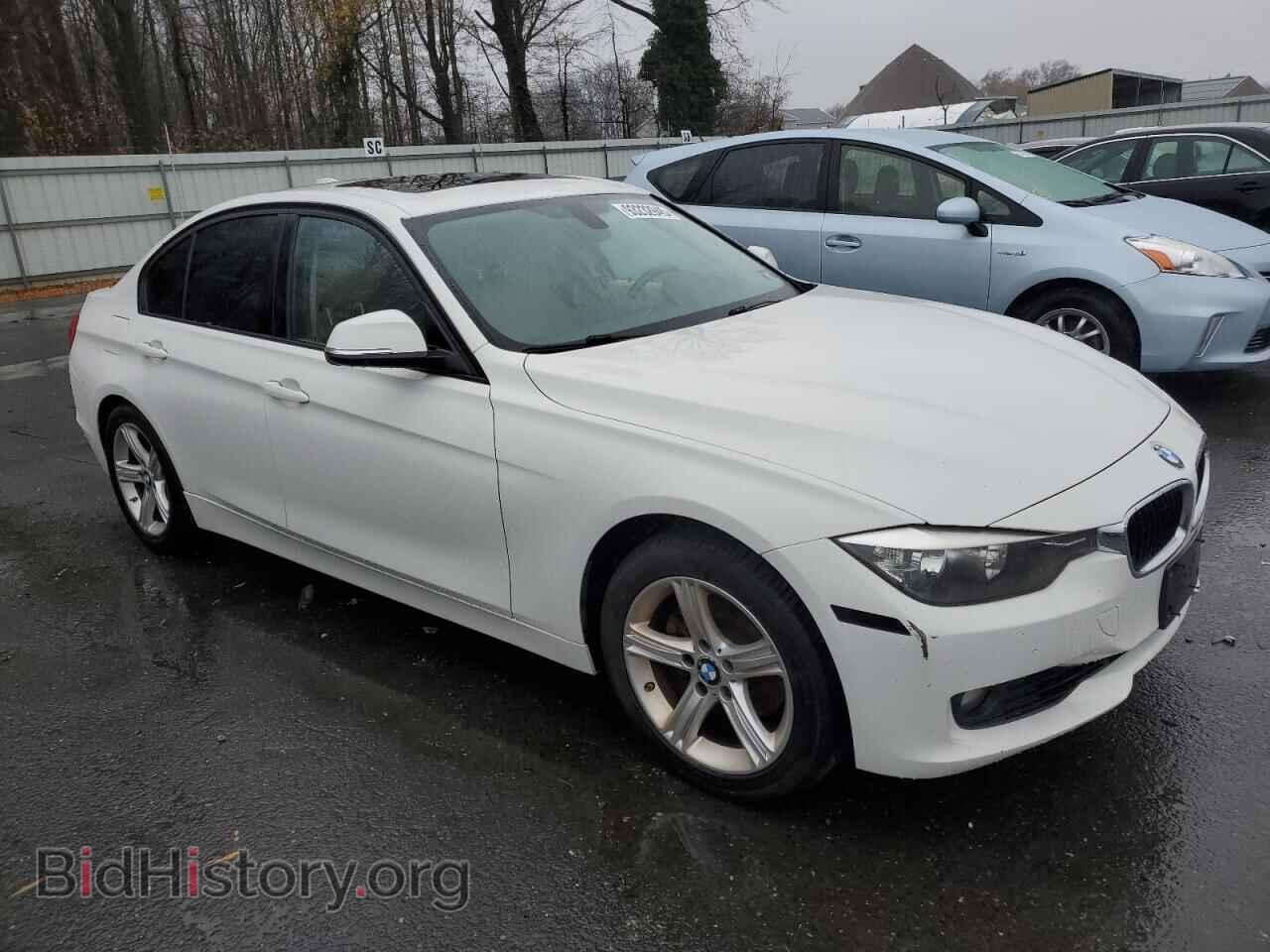 2013 BMW 3 SERIES - VIN: WBA3B3C59DF537577 - Фото 4