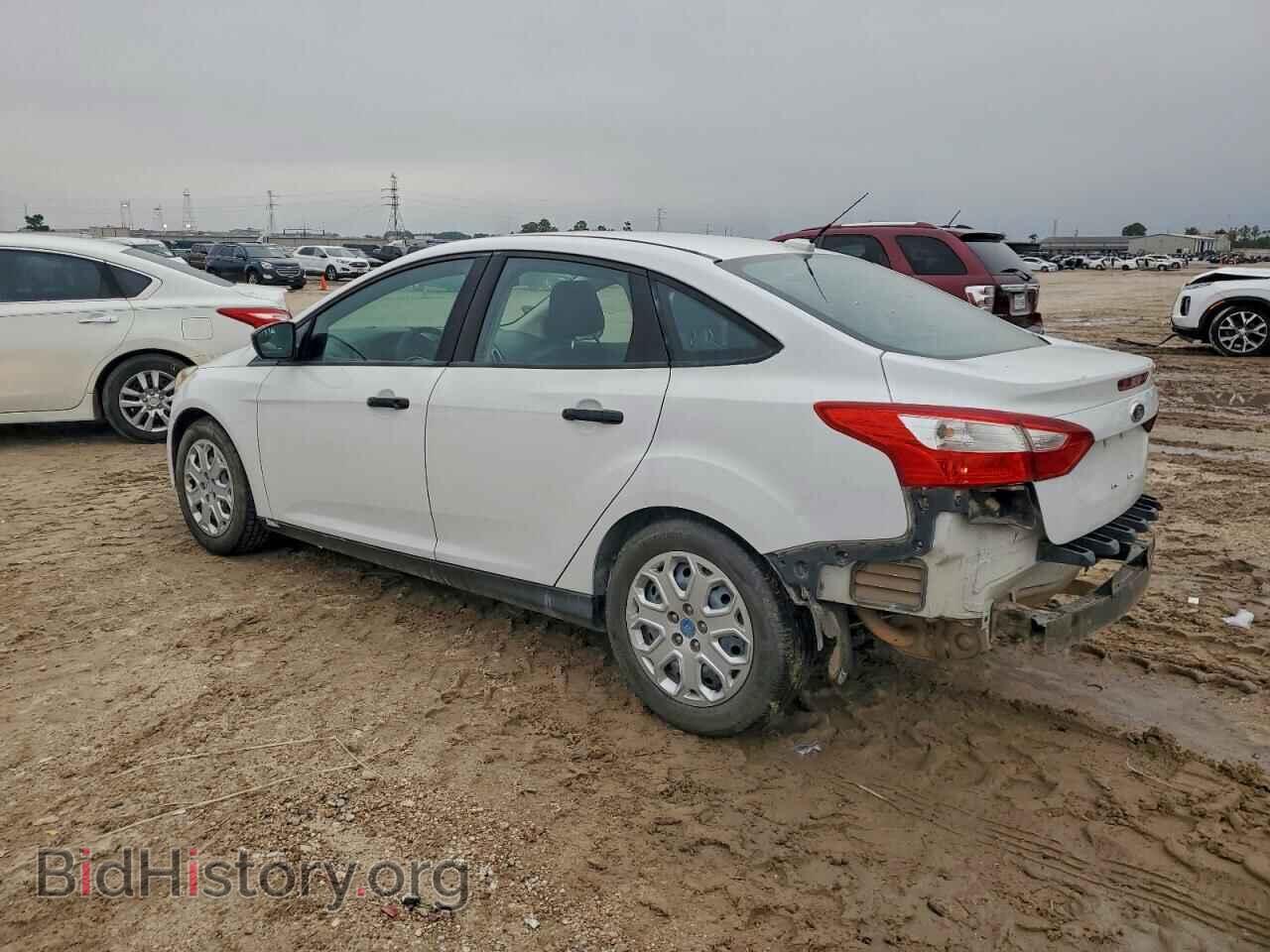 2012 FORD FOCUS - VIN: 1FAHP3F23CL207516 - Photo 2