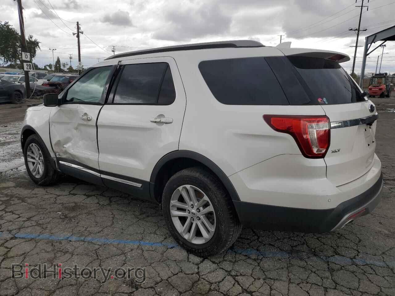 2017 FORD EXPLORER - VIN: 1FM5K7D80HGD21477 - Photo 2