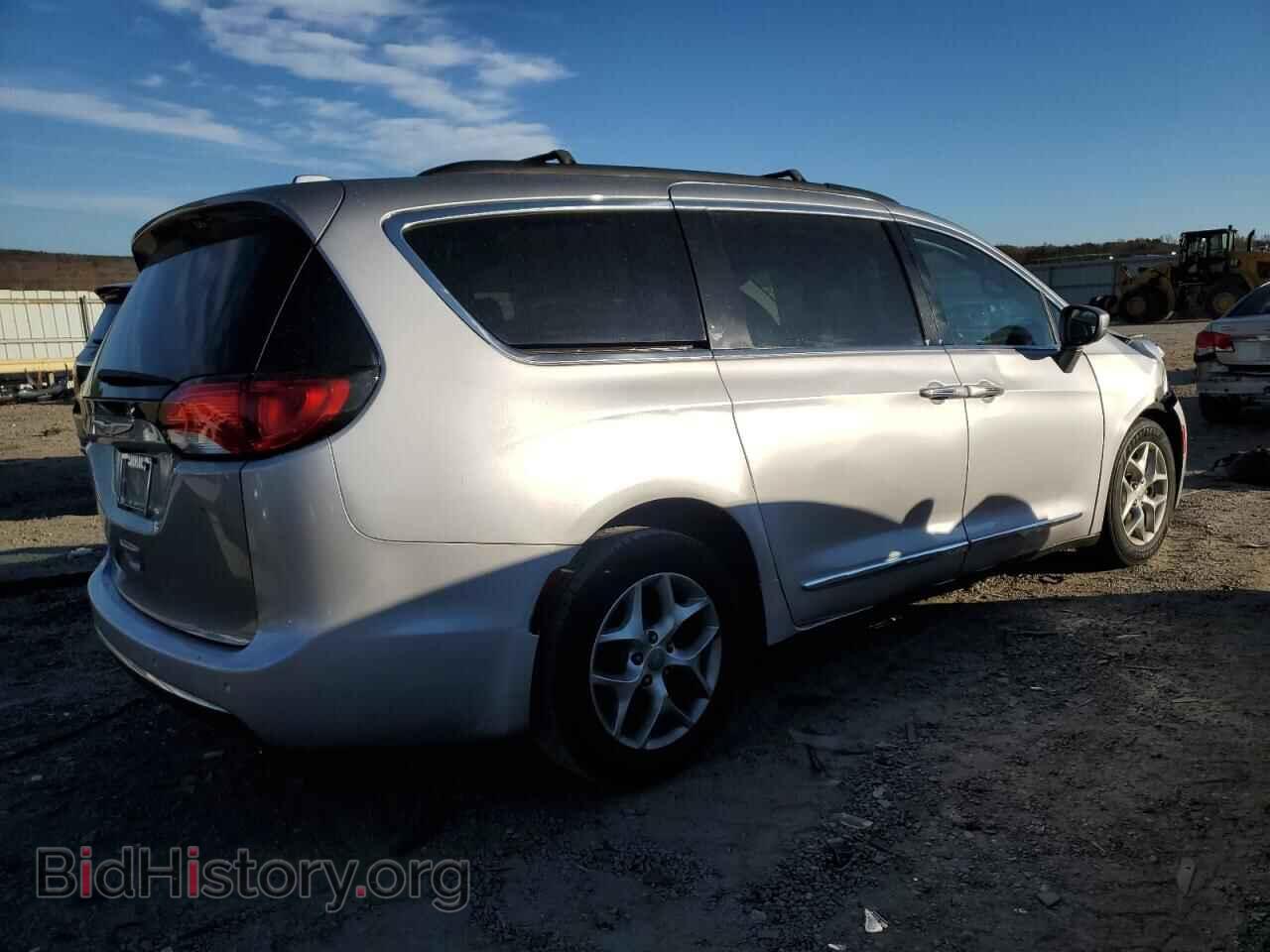 2017 CHRYSLER PACIFICA - VIN: 2C4RC1BGXHR820229 - Photo 3
