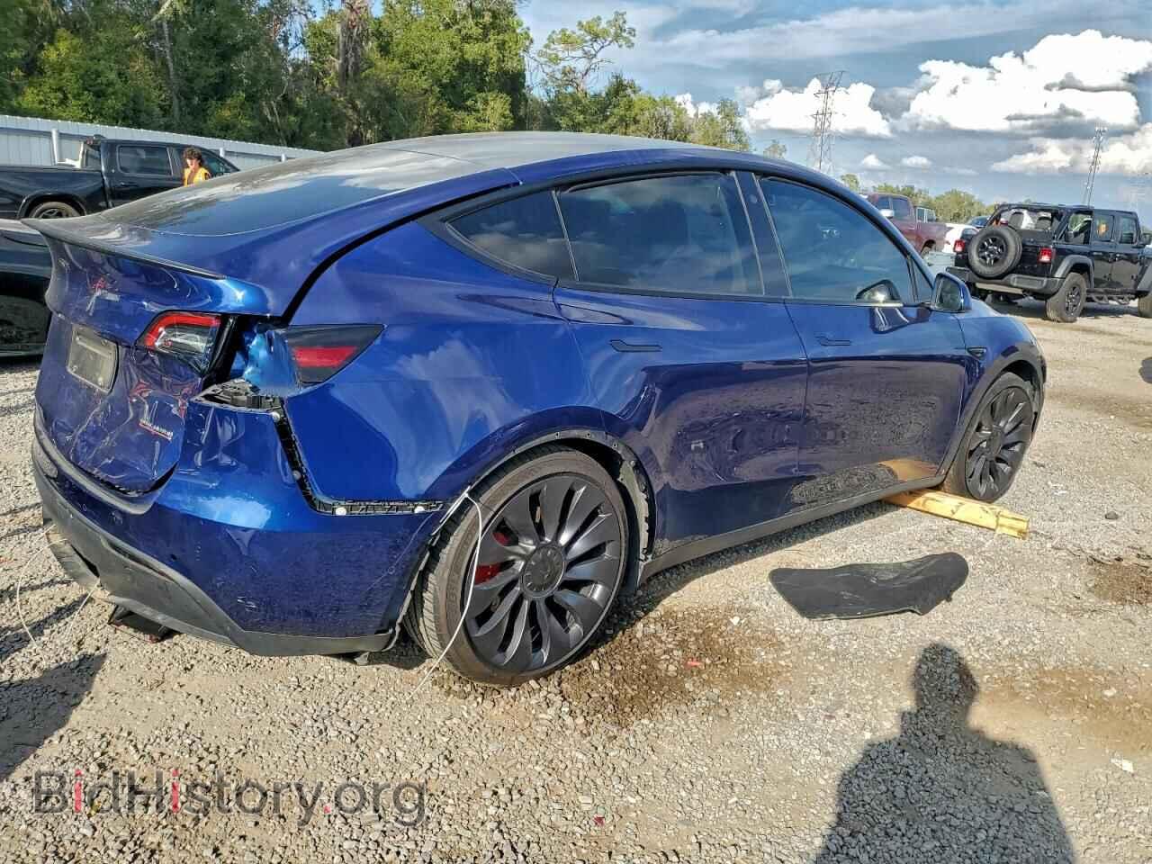 2022 TESLA MODEL Y - VIN: 7SAYGDEF6NF546428 - Фото 3