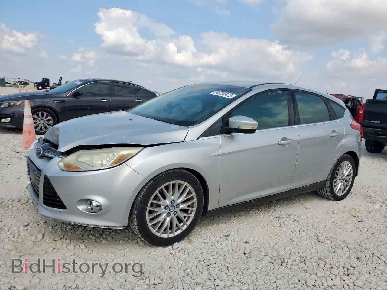 Photo 1FAHP3M24CL279330 - FORD FOCUS 2012