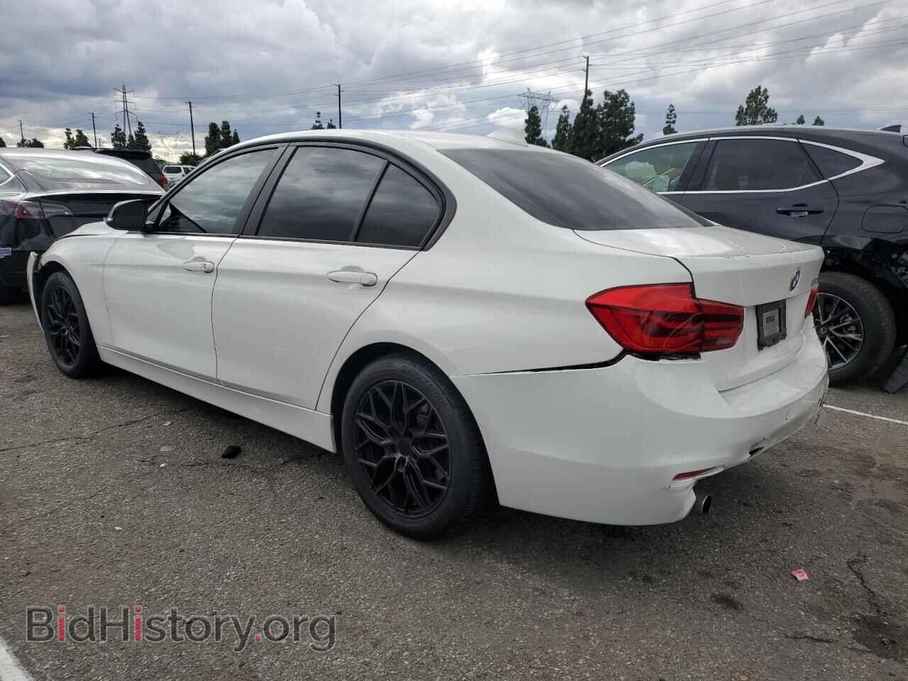 2018 BMW 3 SERIES - VIN: WBA8A9C55JK622656 - Фото 2