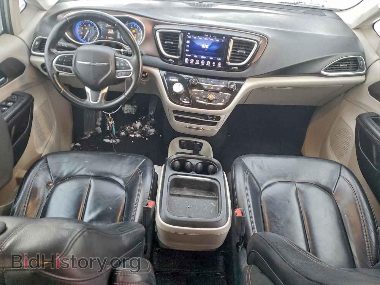 2017 CHRYSLER PACIFICA - VIN: 2C4RC1BGXHR785708 - Photo 8