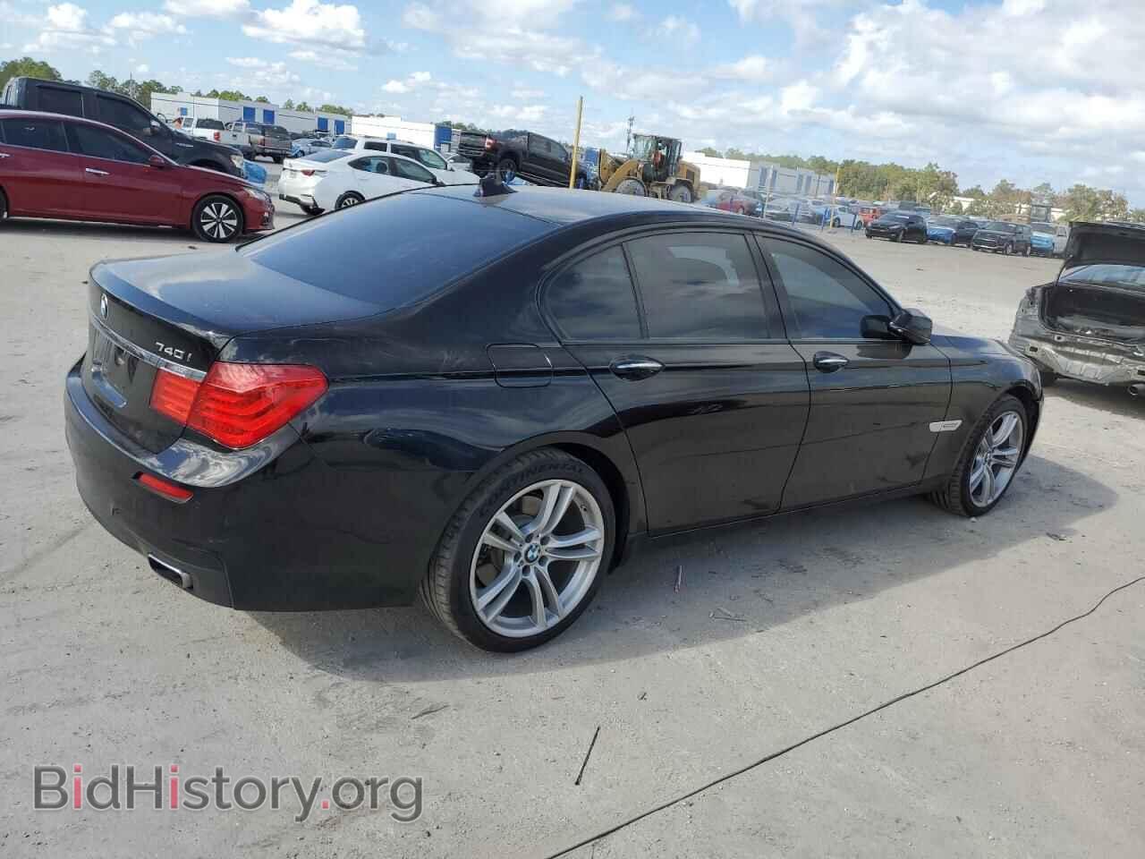 2012 BMW 7 SERIES - VIN: WBAKA4C54CDS99202 - Фото 3