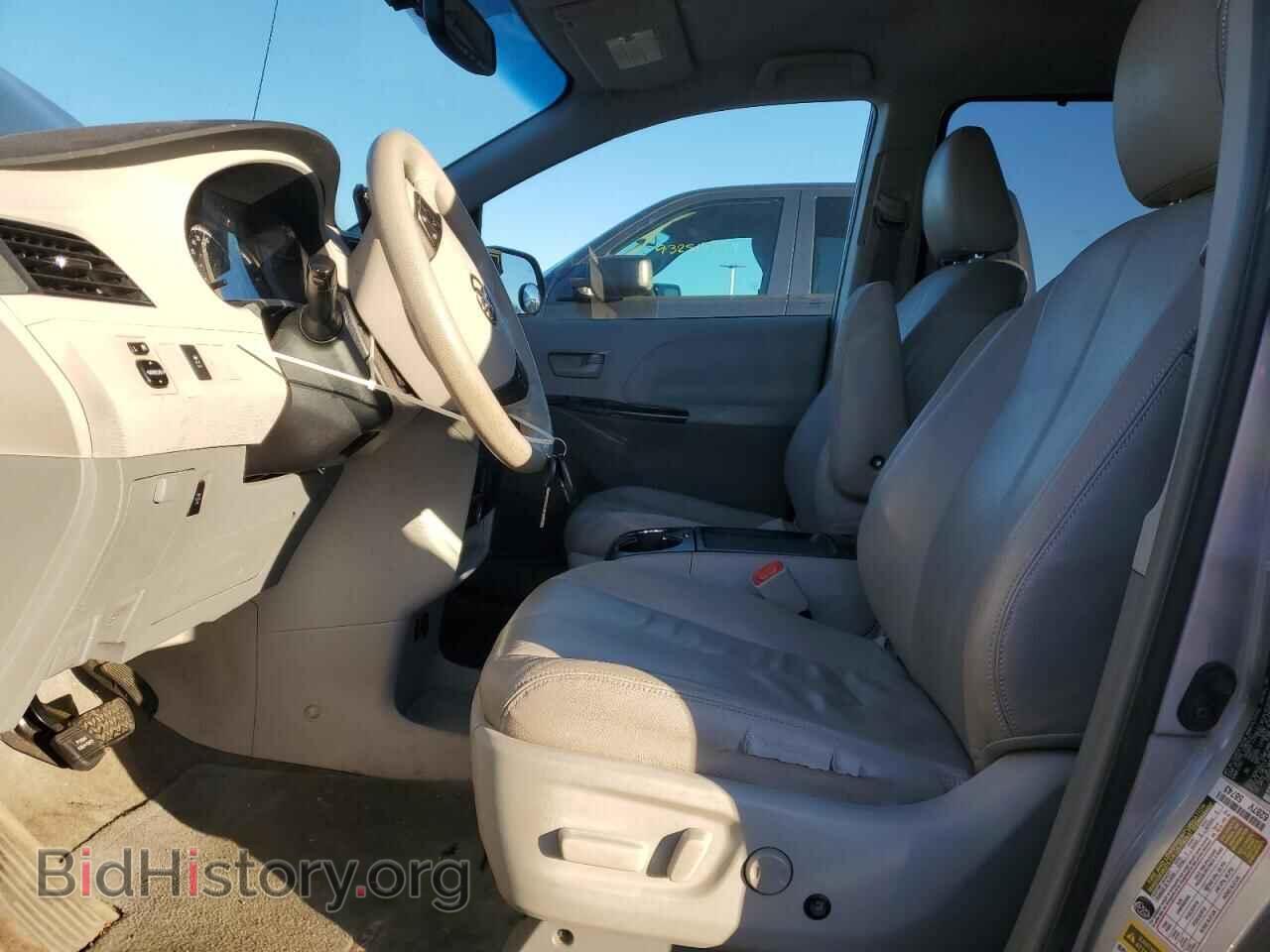2011 TOYOTA All Models - VIN: 5TDJK3DC0BS020351 - Фото 7