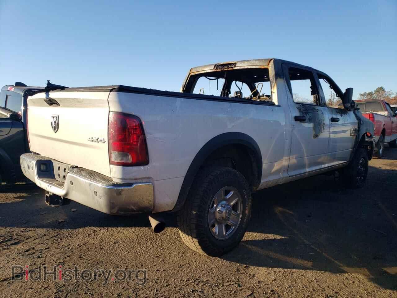 2016 RAM All Models - VIN: 3C6UR5CL4GG134307 - Фото 3