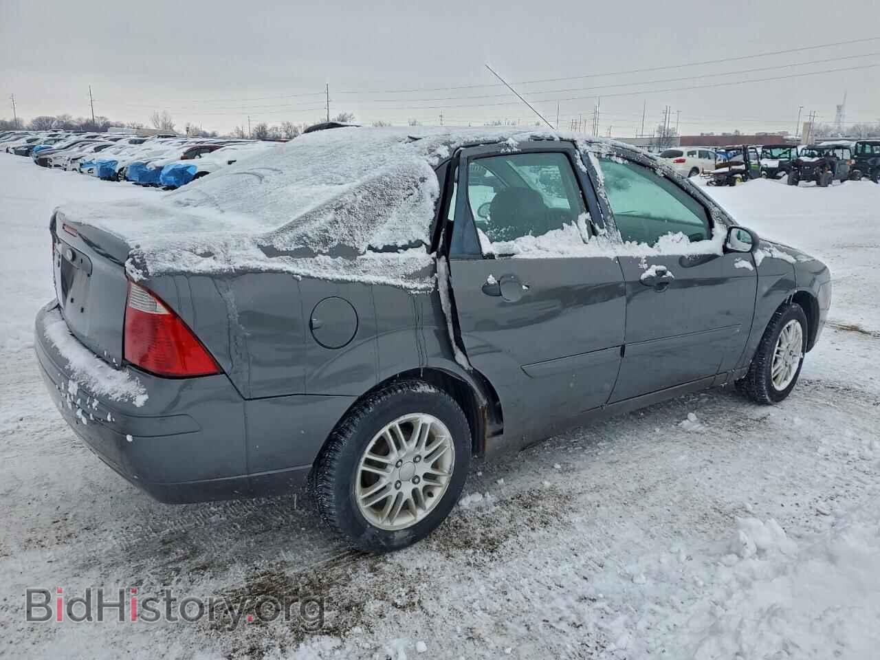2007 FORD FOCUS - VIN: 1FAFP34N57W297003 - Фото 3